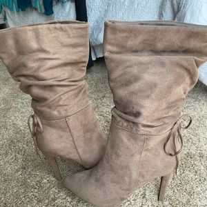 Tan suede slouch booties